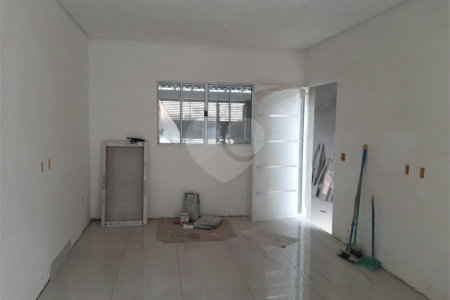 CASA À VENDA BOSQUE DOS EUCALIPTOS 2 DORMITORIOS,1 SUITE, 1 VAGA SÃO JOSÉ DOS CAMPOS/SP