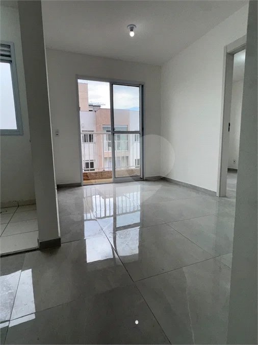 Apartamento á venda - Parque Bristol
