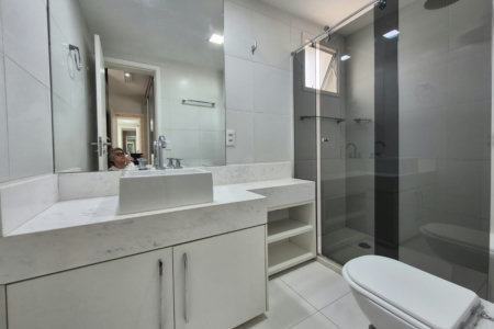 Apartamento à venda ou para alugar, 110m² com 2 quartos, sendo 1 suíte, escritório e  vagas Condomínio Paulistano, São Paulo - SP