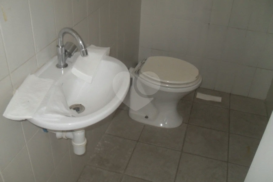 Excelente sobrado/prédio comercial próximo ao Aeroporto de Congonhas!