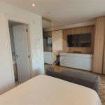 Studio sofisticado, totalmente mobiliado e pronto para morar