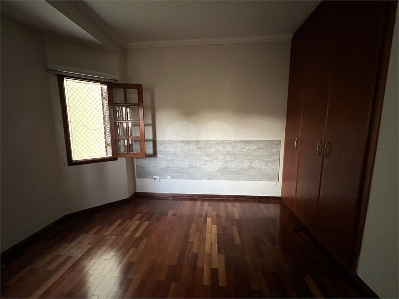 CASA COM 3 QUARTOS NO CONDOMÍNIO GRAND VILLE