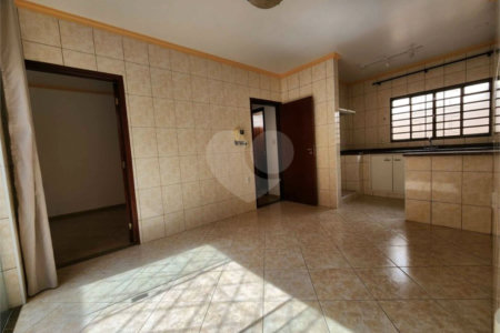 Casa térrea no Romeu Santini