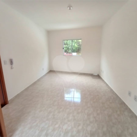 Apartamento à venda no bairro Vicente Nunes em Nazaré Paulista