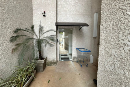 Apartamento com suíte na Vila Prado