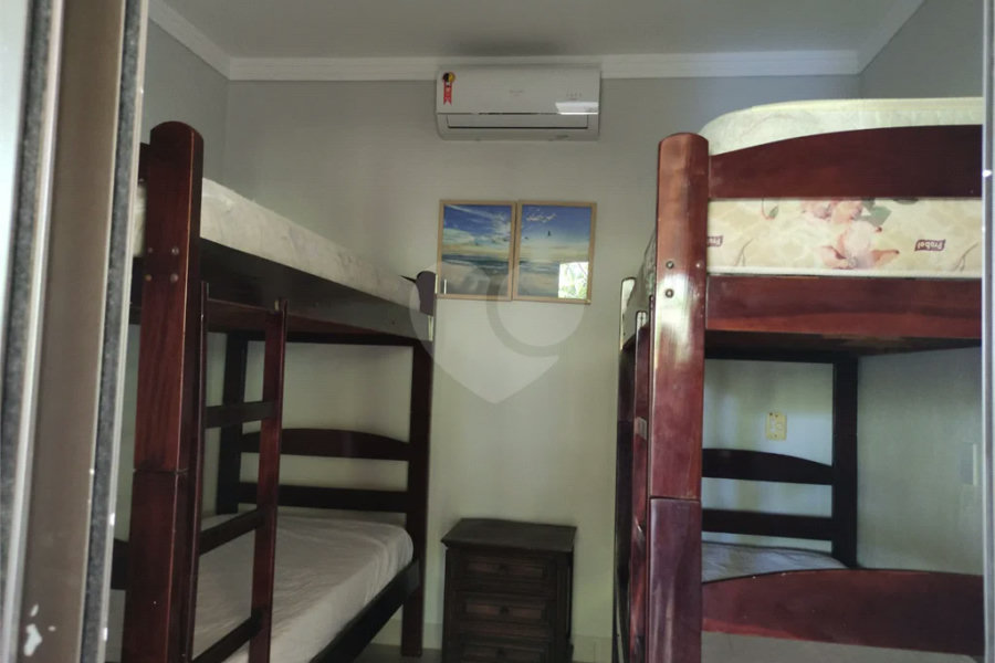 Casa à venda com 6 quartos, sendo 3 suítes, em Costa do Sol, Bertioga, SP