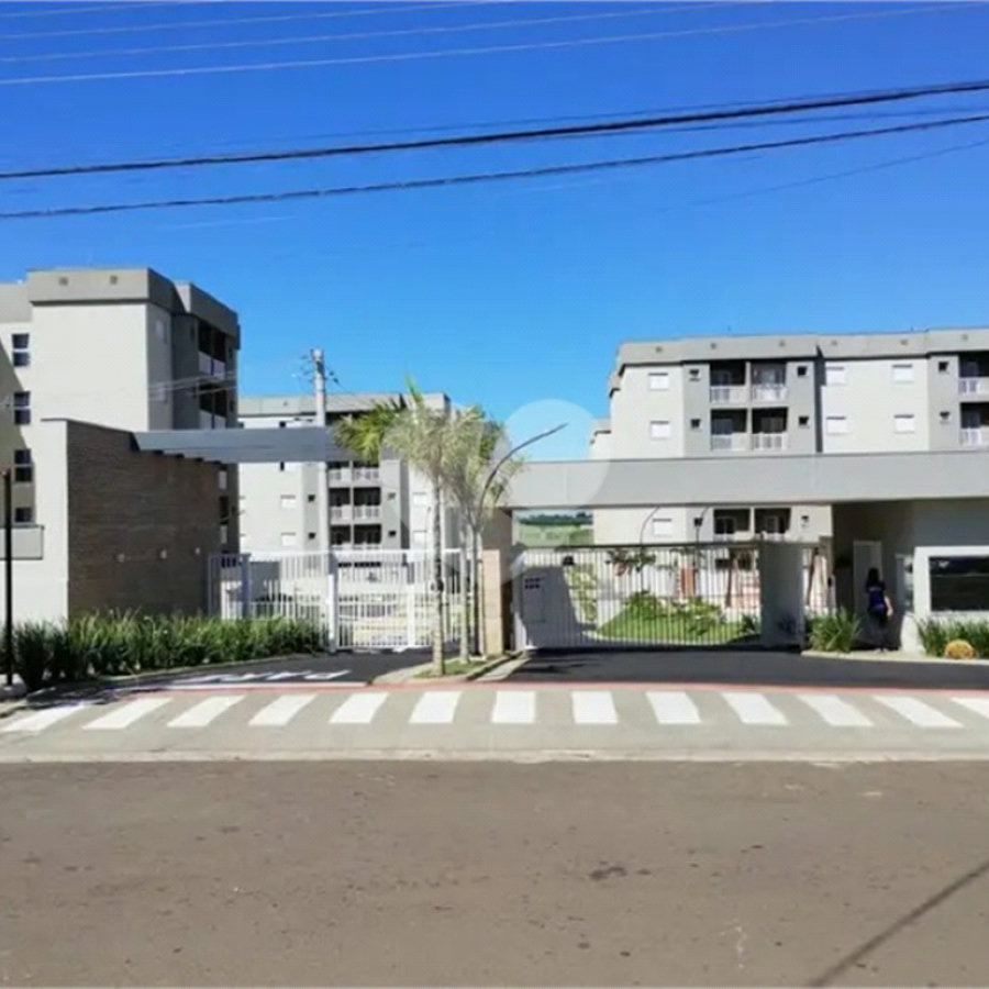 Apartamento à venda no Residencial Vila das Orquídeas, no Jockey Clube!