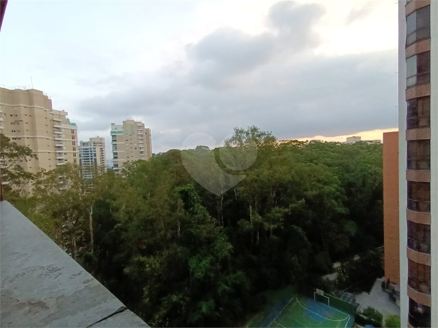 Apartamento á venda 3 dormitórios Vila Andrade, São Paulo - SP