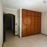 Venda Casa com 4 Dormitórios no Parque Santa Cecília