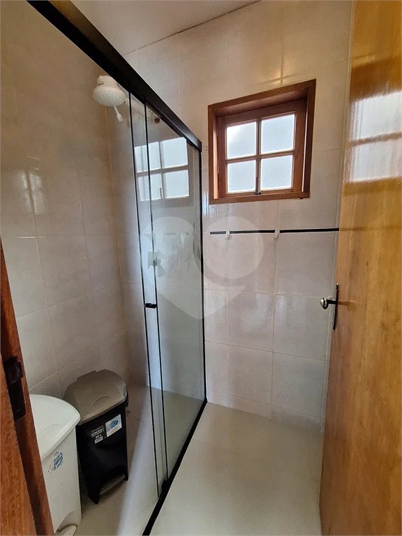 Casa para alugar com 3 quartos, sendo 1 suíte,  no condomínio Estância Marambaia, Vinhedo - SP