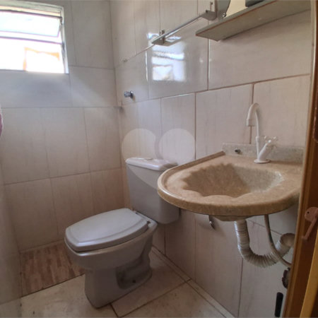 Casa espaçosa na Vila Costa do Sol em São Carlos – excelente para moradia, comércio ou investimento!