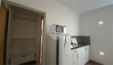 Apartamento para alugar com 1 quarto em Bangú, Santo André, SP