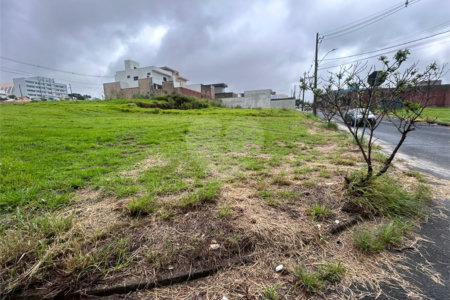 Terreno no Santa Julia á venda.