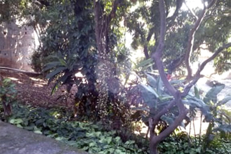TERRENO EM ÓTIMA LOCALIZAÇÃO 760 METROS!