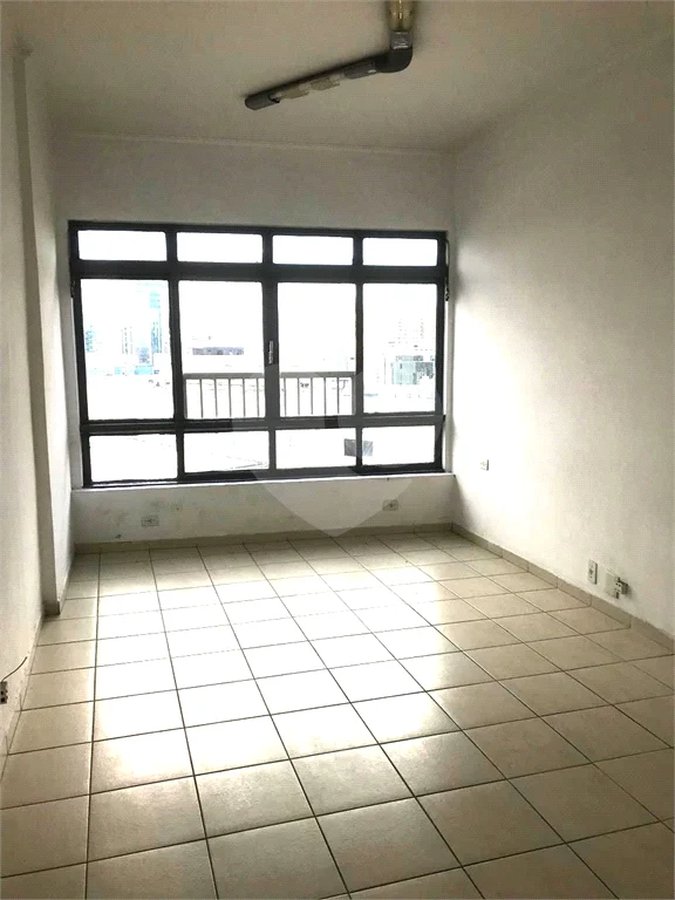 Sala comercial região da Paulista com 50 m²!