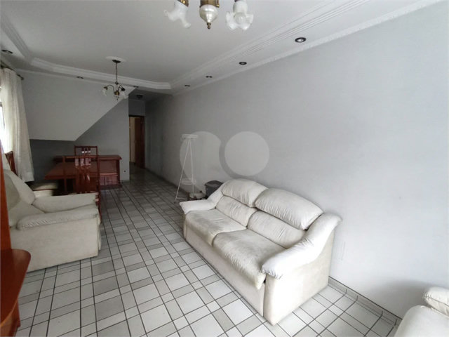 Sobrado à venda com 3 quartos, sendo 1 suíte,  em Vila Guilherme, São Paulo, SP