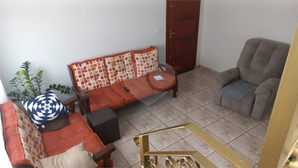 Sobrado à venda com 3 quartos em Jardim Bicão, São Carlos, SP