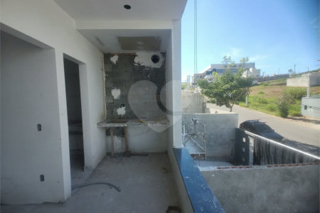 Apartamento 2 dormitórios com 1 vaga de garagem, excelente localização, programa MCMV, pagto parcelado