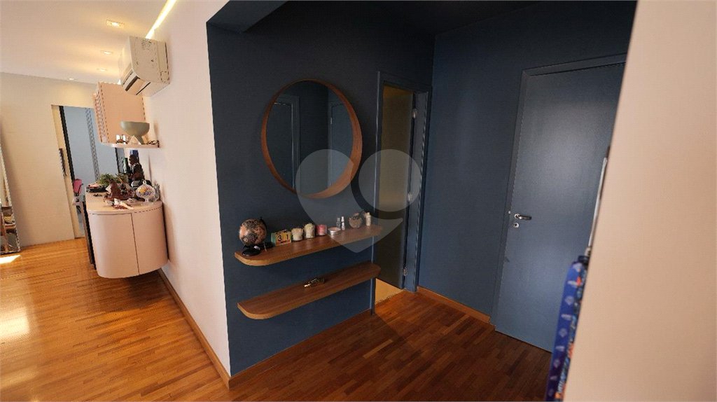 Apartamento á venda - Vila Olímpia