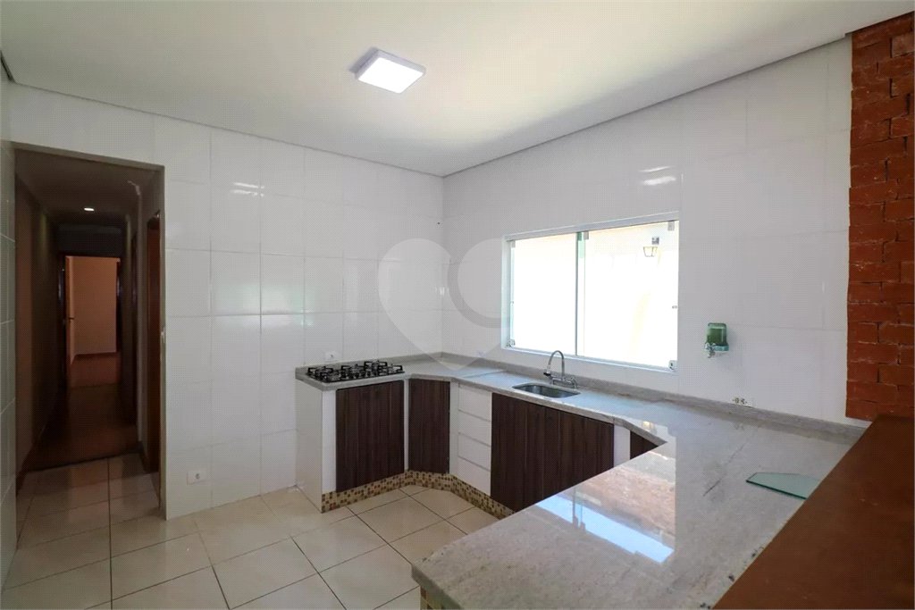 Casa à Venda em São Caetano do Sul com 188 m², 2 Vagas e Churrasqueira.