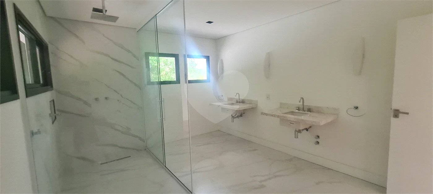 Casa à venda com 3 suítes no condomínio Alpes da Cantareira, Mairiporã - SP