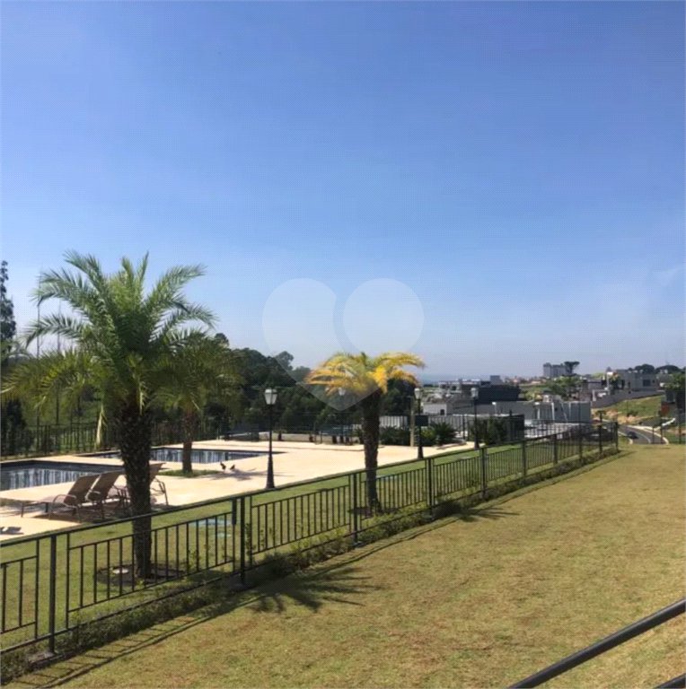 Indaiatuba - Villa dos Pinheiros - terreno com 680,37 ms - R$ 1.490.000,00 - condominio - R$ 1.450,00 - iptu - R4 520,00 - Com segurança inteligente, fiação e internet por fibra ótica subterrâneas, gás encanado e uma exuberante área verde preservada com nascentes naturais, Salão de festas, lounge