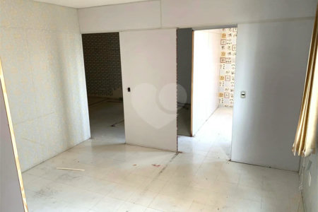 Aluga-se loja de rua, 230 m2, no Portal do Morumbi