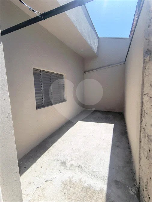 Casa para Locação no Jardim Pau Preto – Indaiatuba/SP - 3 dormitórios, quintal e garagem com portão manual