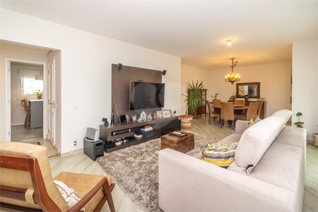 Apartamento à venda com 3 suítes em Alto da Boa Vista, São Paulo, SP