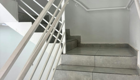 Apartamento à venda com 3 quartos, sendo 1 suíte,  em Residencial Summer Ville, Poços de Caldas, MG