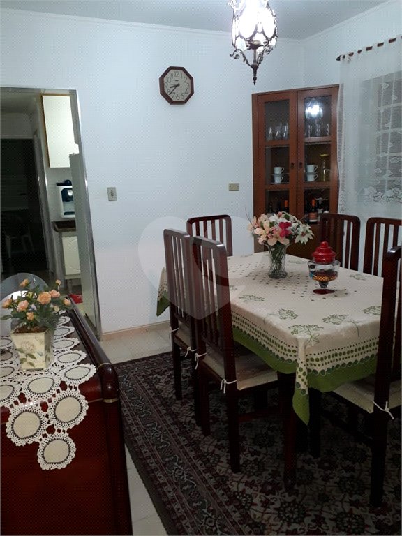 Casa à venda com 3 quartos, sendo 1 suíte, em Interlagos, São Paulo, SP