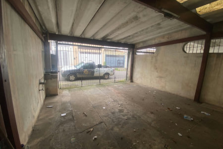 Casa à venda com 2 quartos em Jardim Alvorada, oportunidade para investidor