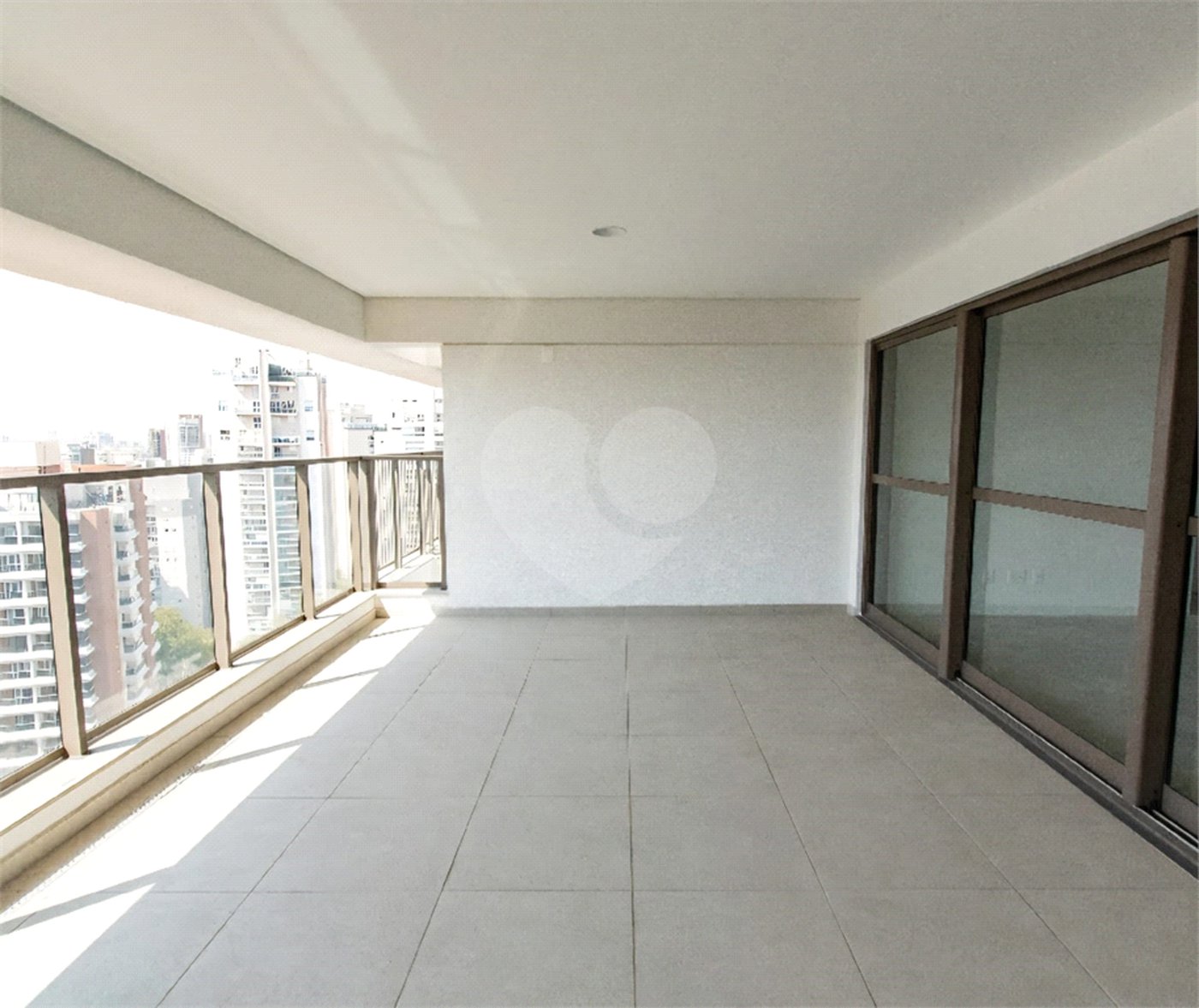 Apartamento novo Vila Mariana Condomínio Haus Mitre Reserva Com 142m² com 3 dormitórios e 2 vagas Aceita e estuda Permuta ( sujeito a avaliação).