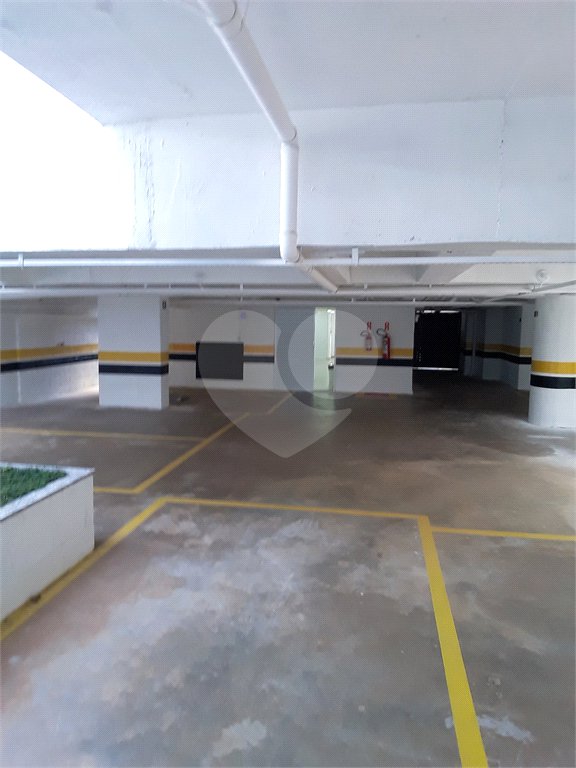 Apartamento com 2 dormitórios.