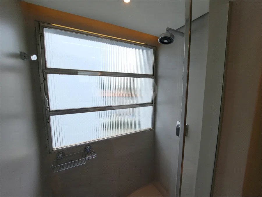 Apartamento mobiliado de 85 m² no Itaim Bibi | 3 dormitórios, 1 suíte e 1 vaga