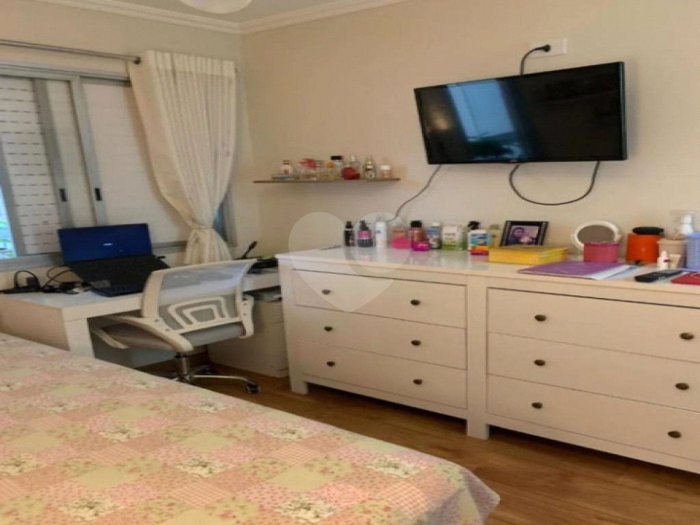 Ótimo apartamento na Vila Mascote, venha fazer uma visita.