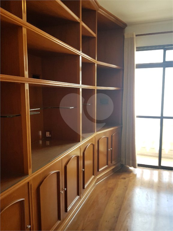 APARTAMENTO 4 DORMITÓRIOS 3 VAGAS À VENDA OU LOCAÇÃO EM HIGIENÓPOLIS VENDER ALUGAR