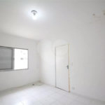 Casa à venda no Campo Belo de 200 metros quadrados, com 3 casas no terreno.