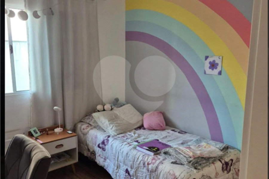 Casa a venda no Jd. Vivian - Estuda permuta.