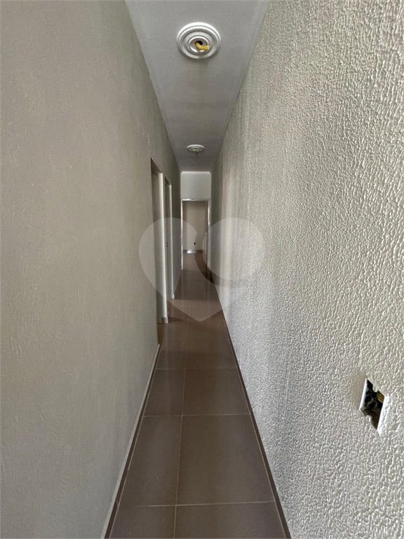 Casa com 02 Dormitórios á venda, em Cidade Aracy 2.