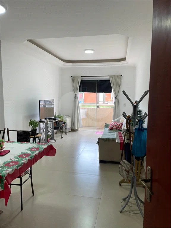 Apartamento à venda com 3 quartos, sendo 1 suíte, em Vila Nova, Louveira, SP