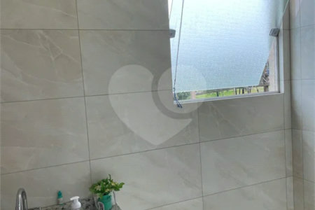 Apartamento à venda com 3 quartos, sendo 1 suíte, em Vila Nova, Louveira, SP