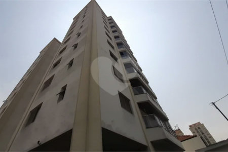 Apartamento de 1 quarto, no térreo, com garagem, para locação no Cambuci