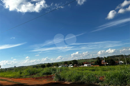 Área à Venda em Descalvado – 8.900 m² | Excelente Localização