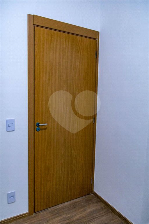 Apartamento novo para venda no condomínio Reserva dos Pinhais.