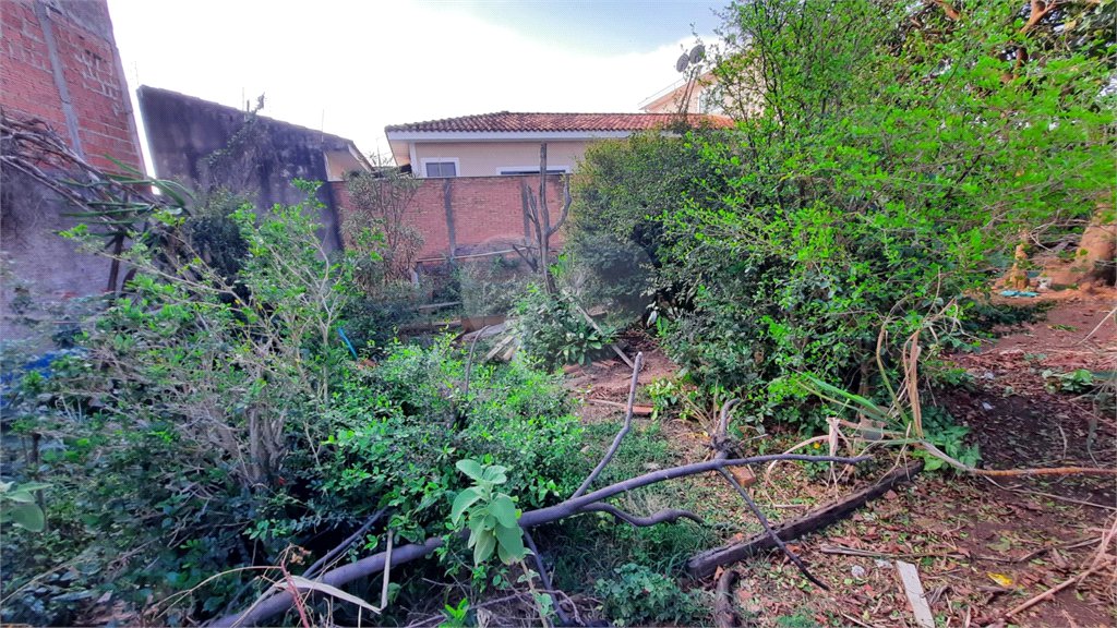Terreno no Jardim Beatriz.