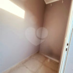 Casa à venda com 3 quartos, sendo 3 suítes, no condomínio Village Damha III, São Carlos - SP