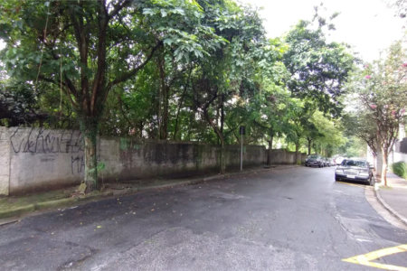 Terreno à venda em Vila Suzana, São Paulo, SP