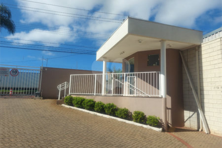 Apartamento Mobiliado no Condomínio Portal do Sol, na Avenida Getúlio Vargas