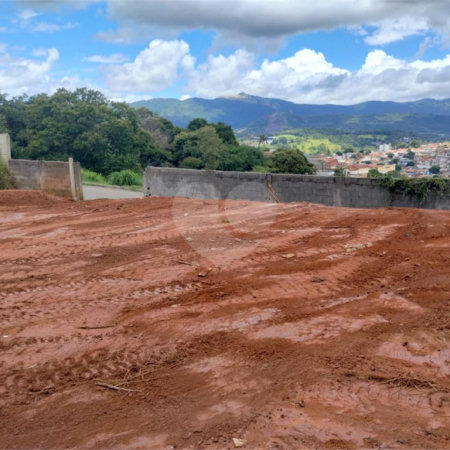 Terreno em Atibaia